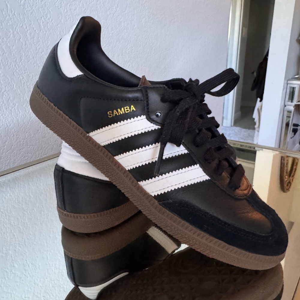 Adidas samba sneakers